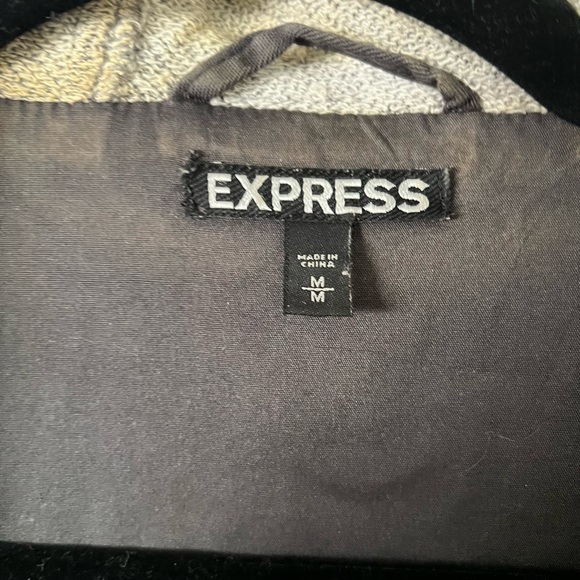 Express Jacket - Picture 3 of 4